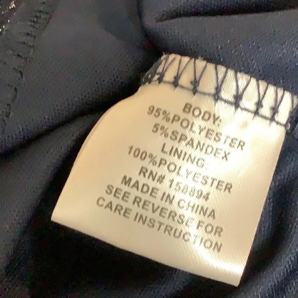 Luna Rae XL Shimmery Blue Sleeveless Ruffle Neck. New Without Tags - Picture 7 of 8